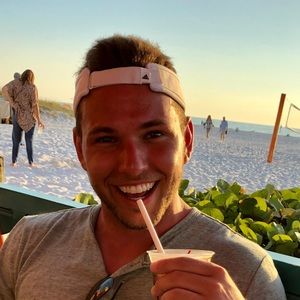 Meet your Posher, Austin